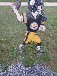 1990s Pittsburgh Steelers Football Light Up Quarterback Throwing Animated Xmas - Picture 1 of 7