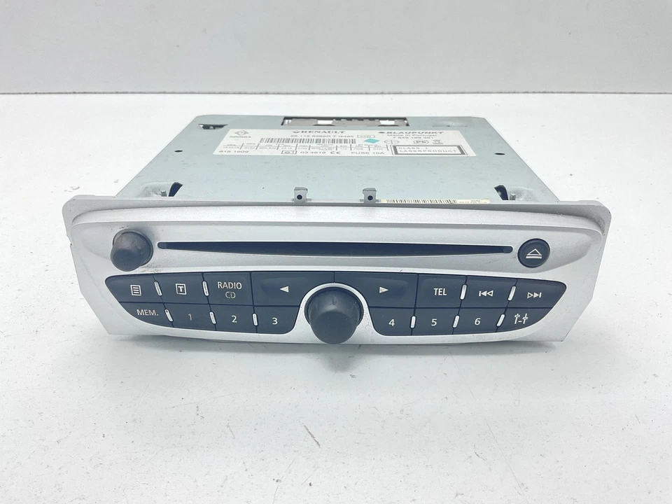 AUTORADIO PER RENAULT Megane III 281159389R (08>16) - Immagine 1 di 4