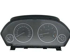 BMW F30 F31 F34 F35 F32 F33 F36 Tacho Kombiinstrument (km /H) Diesel Head Up HUD - Picture 1 of 10