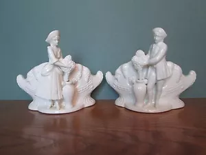 Beautiful Pair of Vintage Czechoslovakia Planters Man And Woman 6” Tall x 7.5” W - Picture 1 of 12