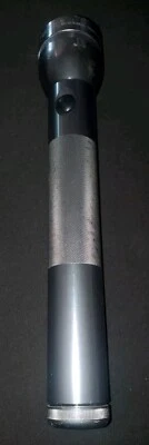 *RARO* Linterna LED de Actualización Mag-Lite Celda 3D Peltre De Colección  Foto 1 de 4