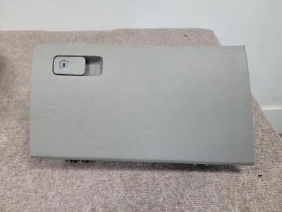 2016 Hyundai Sonata Gray Upper Glove Box  ID 84501-C2100 Foto 1 de 4