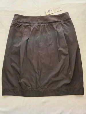 Falda gris LIDA BADAY NUEVA CON ETIQUETAS talla 6 venta al por menor $585 Foto 1 de 4