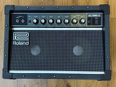 Roland JAZZ CHORUS JC-22 Guitar Amplifier Speakers, Classic Stereo Chorus Japan - Image 1 of 3