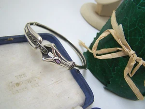 GORGEOUS MODERNIST SOLID 925 STERLING SILVER AMETHYST MARCASITE BRACELET BANGLE - Picture 1 of 6