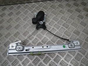 FENSTERHEBER FAHRERSEITE HINTEN FÜR VAUXHALL (OPEL) VIVA SE 5-TÜRER 2015 ORIGINAL - Bild 1 von 5