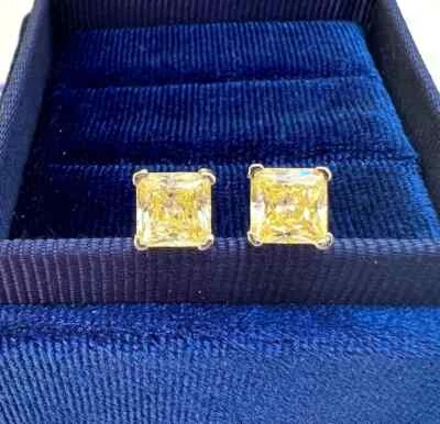 Pendientes de diamantes cultivados en laboratorio amarillo vivo corte princesa de 2 quilates con certificación IGI Foto 1 de 4
