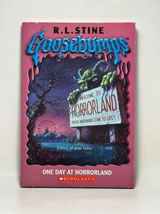 5th Print #16 One Day At Horrorland Goosebumps Book R.L. Stine Series Reprint - Picture 1 of 22