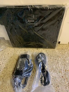 REPLICADOR DE PUERTO TOSHIBA EXPRESS PA3508E-1PRP - Imagen 1 de 5
