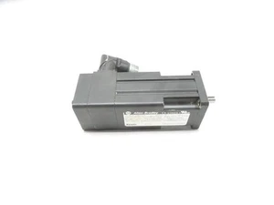 Allen Bradley MPL-A1530U-VJ42AA Kinetix 7000rpm 0.39kw 3ph Servo Motor - Picture 1 of 6