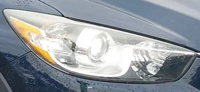 Faro de xenón HID pasajero derecho Mazda CX-5 2013-2015 FABRICANTE DE EQUIPOS ORIGINALES Foto 1 de 4