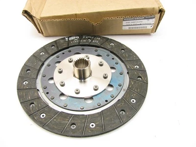 NEW GENUINE Clutch Friction Disc OEM For 07-12 Nissan Sentra Versa 30100ET000 - Image 1 of 4