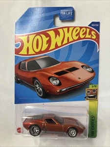 2022 Hot Wheels Super Treasure Hunt - Exotics - Orange '71 Lamborghini Miura SV - Picture 1 of 2