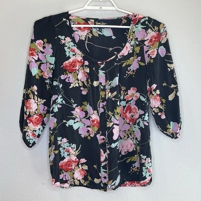 Yumi Kim Button Front Silk Top Womens Size Medium Dark Blue Floral 3/4 Sleeve - Image 1 of 4