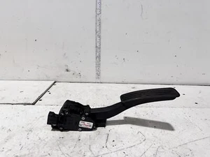 Holden Commodore Accelerator Pedal VE 08/2006-05/2013 - Picture 1 of 8