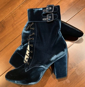 NUOVI stivali corti Robert Clergerie velluto stringati taglia 8 $795 a Bergdorf Goodman - Foto 1 di 7