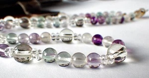 SCHMUCK-STCK FLUORIT BERGKRISTALL STEIN KETTE NEU KUGELN - Bild 1 von 4