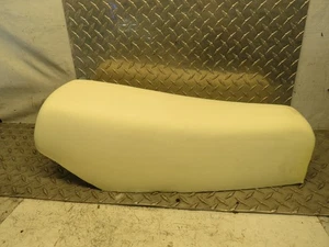 Yamaha TT 500 1976 OEM réplica de repuesto cubierta de asiento y espuma/excelente - Imagen 1 de 10