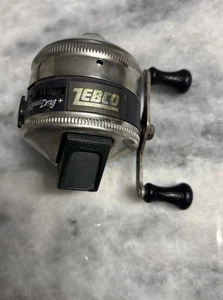 Vintage Zebco 33 Rhino Tough Spin-Cast Rolle. - Bild 1 von 7