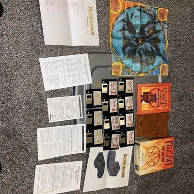 Origin Ultima VIII Pagan PC Windows Game Map & Coin Complete Manuals - Image 1 of 4