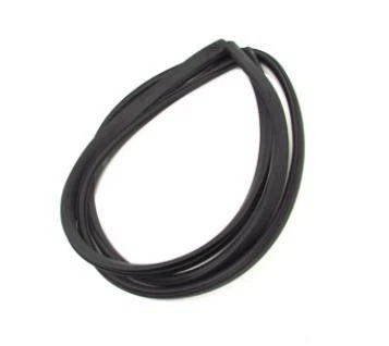 Plymouth Barracuda Fastback 1968-69 ventana trasera goma Foto 1 de 1