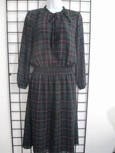 J. CREW 🌸 SIZE XS==GREEN, PINK & BLACK PLAID / STRETCH WAIST / MIDI DRESS - Picture 1 of 7