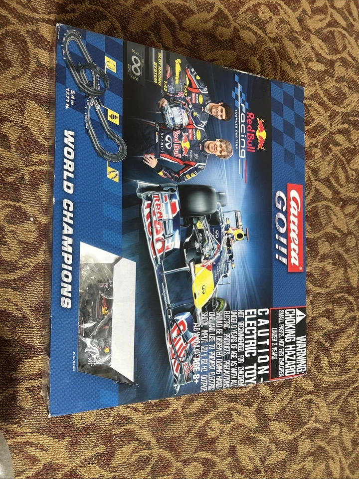 Juego Coche Ranura Carrera Go Escala 1:43 Red Bull Fórmula 1 Vettel Webber 2012 Foto 1 de 1