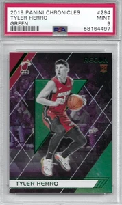 Tarjeta de novato 2019-20 Tyler Herro Chronicles Recon Green PSA 9 como nueva Miami Heat - Imagen 1 de 2