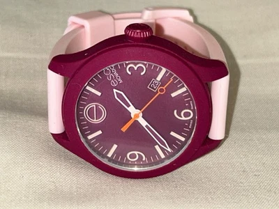 很好 ESQ Movado ONE Burgandy & Pink Date 瑞士大表盘 42 毫米全新电池 — 第 1/4 张图片