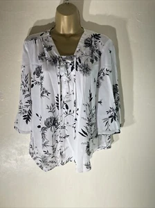 Womens M&Co Petite Uk 12 Ivory Black Flower 3/4 Sleeve V Neck Blouse Shirt Top - Picture 1 of 6
