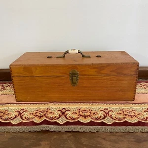 Caja de aparejos de madera vintage Deulin Mfg Company - Imagen 1 de 7