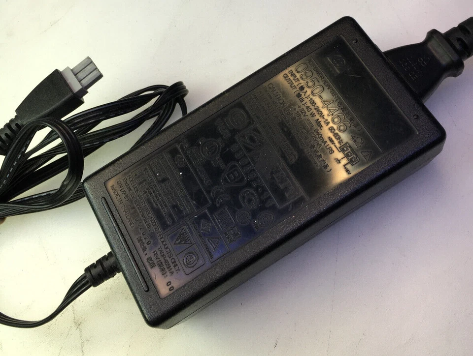 HP AC POWER ADAPTER 0950 4466 FREE UK P&P #B24 - Image 1 of 1