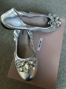 GENUINE MIU MIU PRADA BALLET FLATS SIZE 4- EU 37, SILVER, CRYSTAL, RRP £515 - Picture 1 of 7
