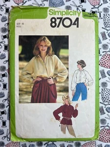 Simplicity Schnittmuster 8704 Misses Shirt Größe 10 Brustweite 32-1/2 Schnitt komplett - Bild 1 von 3