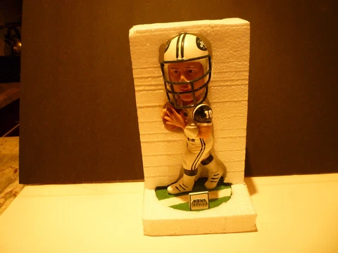 NEW YORK JETS CHAD PENNINGTON MBNA GIVEAWAY BOBBLEHEAD RARE NIB JETS-JETS-JETS! Cover