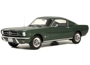 Ford Mustang Fastback Ivy Green Poly Otto 1:12 edizione limitata ottomobile G079 nuovo - Foto 1 di 8