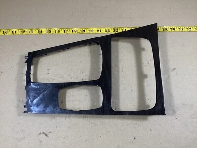 Capa console central 2013-2015 BMW 750i 750LI F02 LCI ACABAMENTO/borda 9251216-02 fabricante de equipamento original. - Imagem 1 de 4