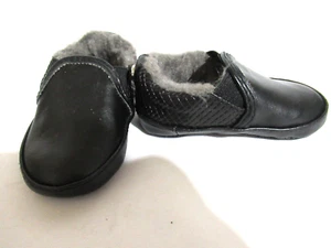 Stuart Weitzman Baby Furrier Infant Girl/Boy Black Fur Lined Crib Shoes Size 2 - Picture 1 of 5