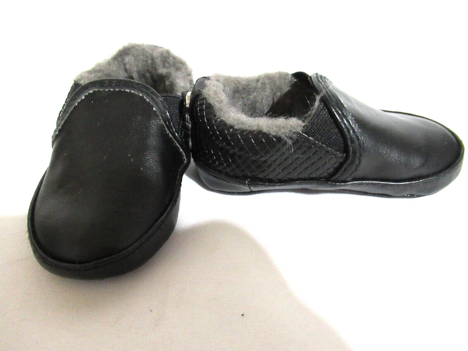 Zapatos de cuna Stuart Weitzman bebé peletero niña/niño forrados de piel negra talla 2 Foto 1 de 4