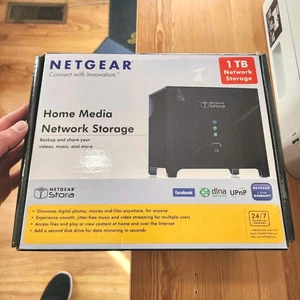 Netgear Stora Home Media Storage 1TB Network Storage MS2110-100NAS 2009 Version - Picture 1 of 7