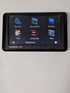 GARMIN NUVI 1390 Portable 4.3" GPS Bluetooth Navigator ONLY - Picture 1 of 4