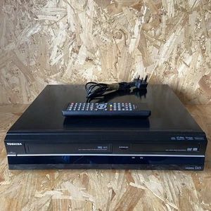 Toshiba DVR19DTKB2 DVD VHS Recorder Combo Copy VHS to DVD with Remote - TESTED - Picture 1 of 21