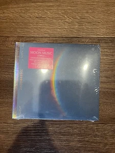 New Signed Art Card COLDPLAY CD ‘Moon Music’ World’s First EcoCD SEALED - Picture 1 of 2