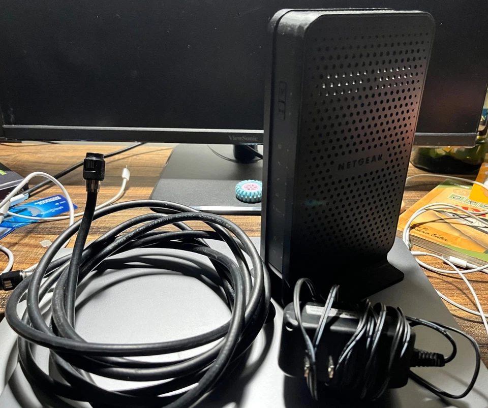 Netgear N300 C3000 WiFi DOCSIS 3.0 Cable Modem Router + Coaxial Cable! - Image 1 of 1