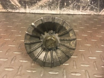 Carcasa de filtro de aceite de motor Triumph Trophy 1200 1996 96  Foto 1 de 4