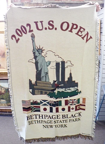 2002 U. S OPEN BETHPAGE  GOLF THROW BLANKET 46 BY 67 INCH RUG WITH TWIN TOWERS Cover