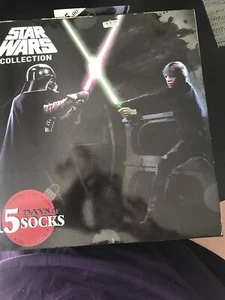 Star Wars Collection 15 Pairs Of Socks In A Box Men Size 6-12 Crew And Low Cut - Picture 1 of 4