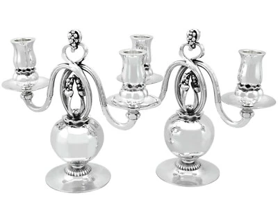 Антикварный датский канделябр из чистого серебра с двумя лампами от Georg Jensen - Изображение 1 из 4