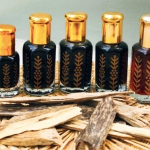 Natural Agarwood Essential Oil Pure 100% Thai Dehn Oudh Oud Oil 3 ml Christmas G - Picture 1 of 5