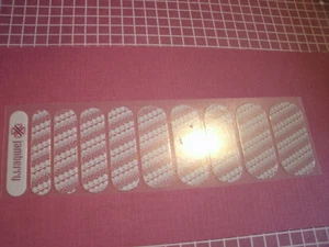 Jamberry Half Sheet White Design on Clear Overlay SB Exclusive F2-0915 - Bild 1 von 3